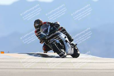 media/Jan-18-2024-Racers Edge (Thu) [[008952c709]]/B Group/Session 3 (Turn 9)/